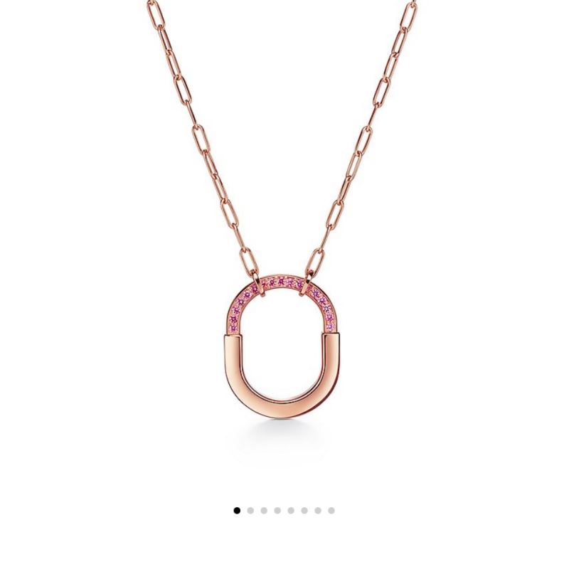 T*f*ny necklaces